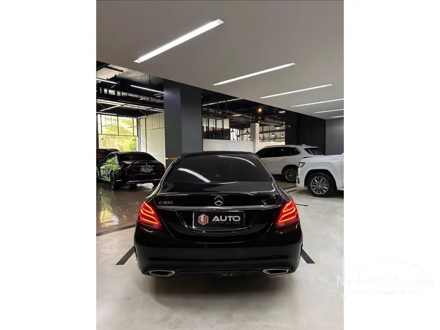 2018 Mercedes-Benz C300 AMG Line CKD Sedan