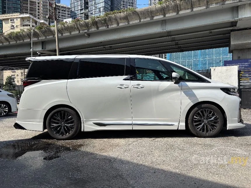 2023 Toyota Vellfire Z Premier MPV