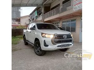 2022 Toyota Hilux 2.4 E Dual Cab Pickup