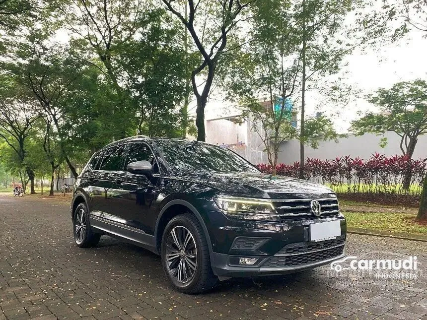Jual Mobil Volkswagen Tiguan 2020 TSI ALLSPACE 1.4 di Banten Automatic SUV Hitam Rp 355.000.000
