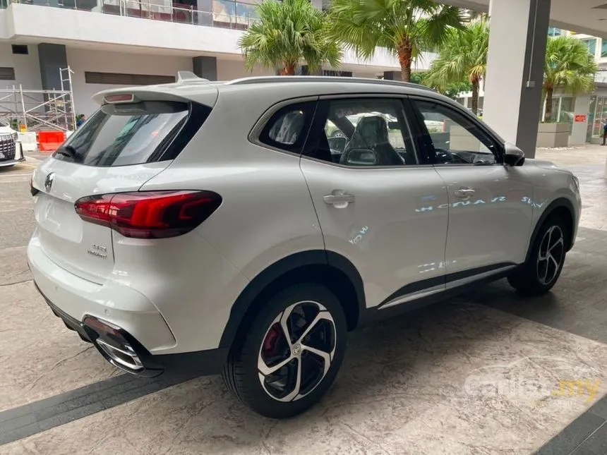 2026 MG HS Luxury SUV