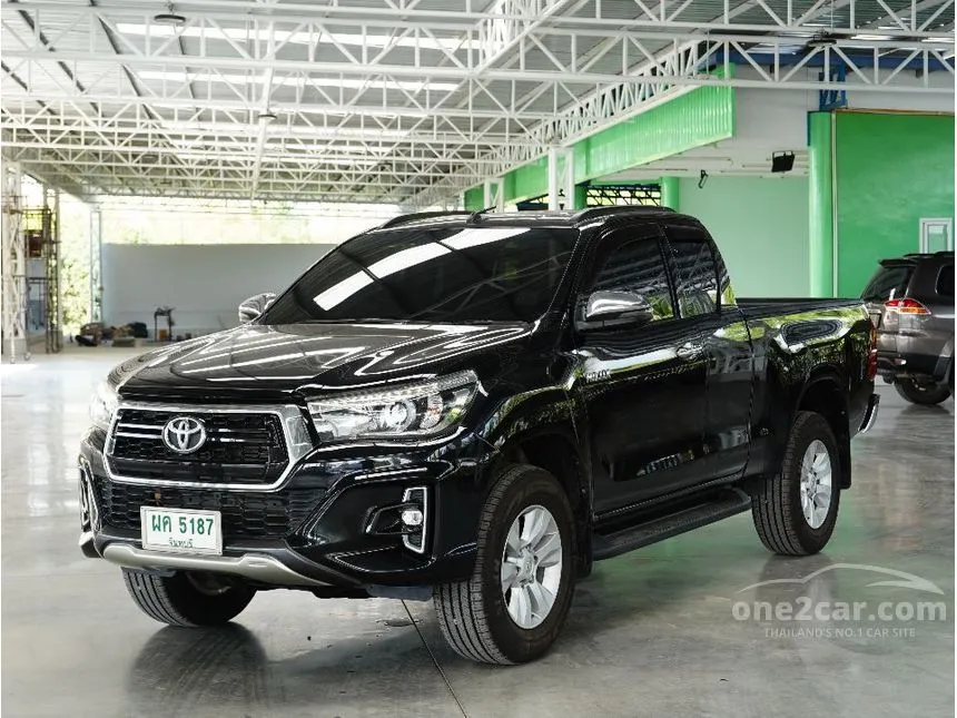 2018 Toyota HILUX REVO E Plus Prerunner Smart Cab Pickup