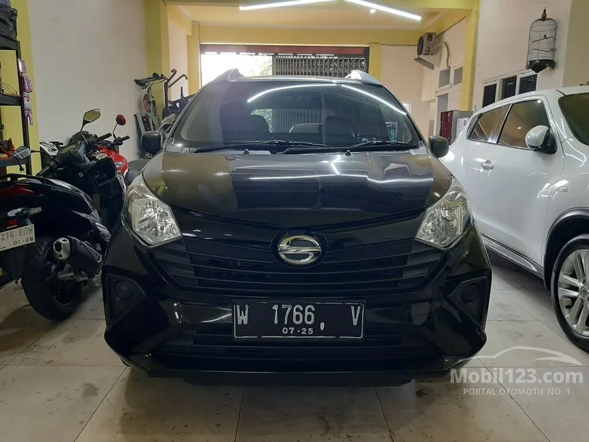 Jual Mobil Daihatsu Sigra 2020 D 1.0 di Jawa Timur Manual MPV Hitam Rp 110.000.000