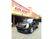 Cadillac Escalade 6.2 Platinum SUV 2010