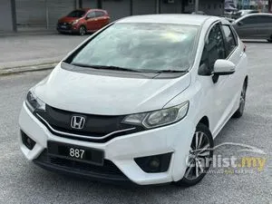 2015 Honda Jazz 1.5 V Hatchback