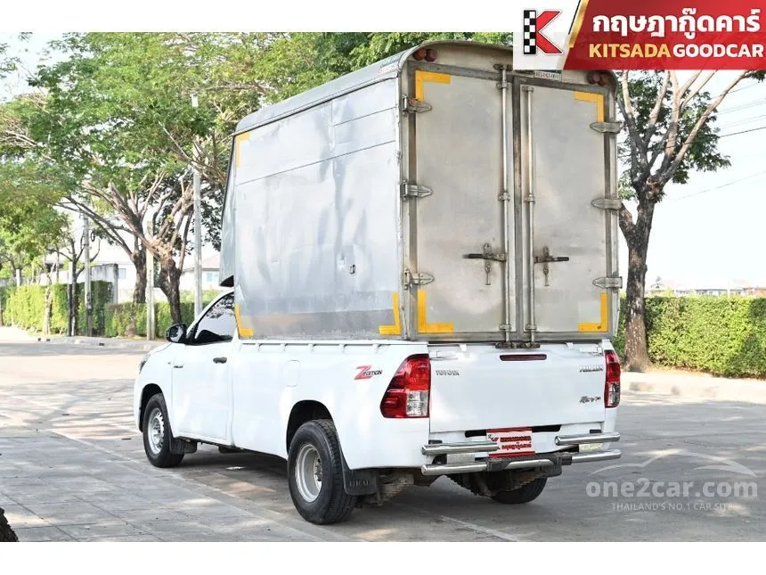 2022 Toyota Hilux Revo Entry Pickup