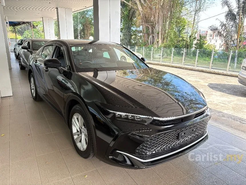 2023 Toyota Crown RS Advance Sedan