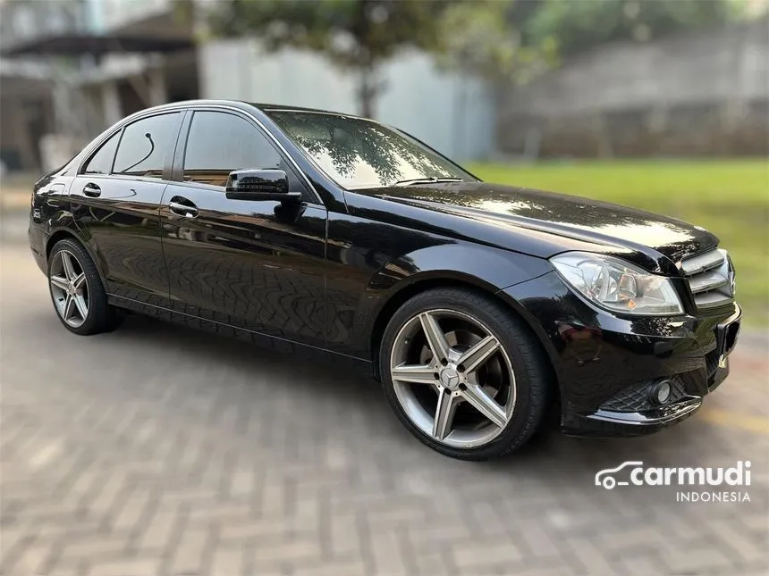 2013 Mercedes-Benz C200 CGI Sedan