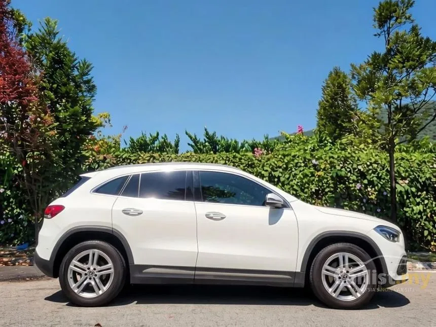 2021 Mercedes-Benz GLA200 Progressive Line SUV