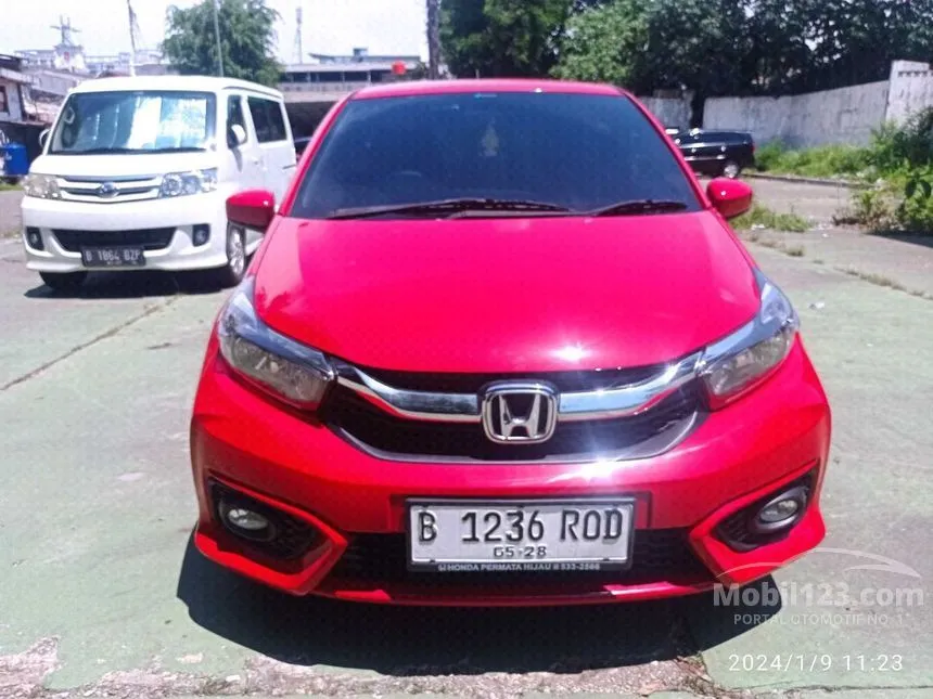 Jual Mobil Honda Brio 2023 E Satya 1.2 di Banten Automatic Hatchback Merah Rp 167.000.000