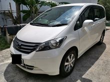 2011 Honda Freed 1.5 E i-VTEC MPV (A) 1 LADY OWNER 2 POWER DOOR FULL LOAN