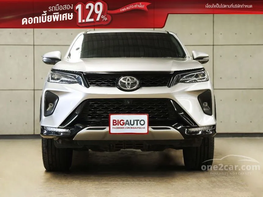 2022 Toyota FORTUNER Leader V SUV