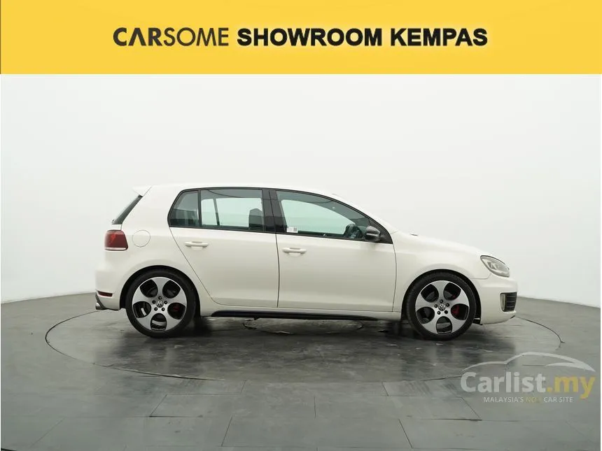 2010 Volkswagen Golf GTI Hatchback