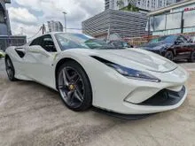 2021 Ferrari F8 3.9 Spider Convertible / PASSENGER DISPLAY / CARBON PACKS / SUSPENSION LIFTER / CARBON FIBRE RACING SEATS / FORGED WHEELS