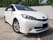 2010 Toyota Wish 1.8 S (A) Push Start Paddle Shift Like New Condition