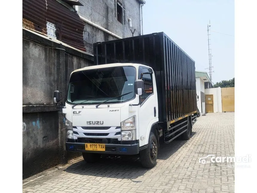 2023 Isuzu Elf NMR 81 U Trucks