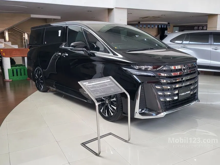 2025 Toyota Vellfire HEV VIP (Non Premium Color) MPV