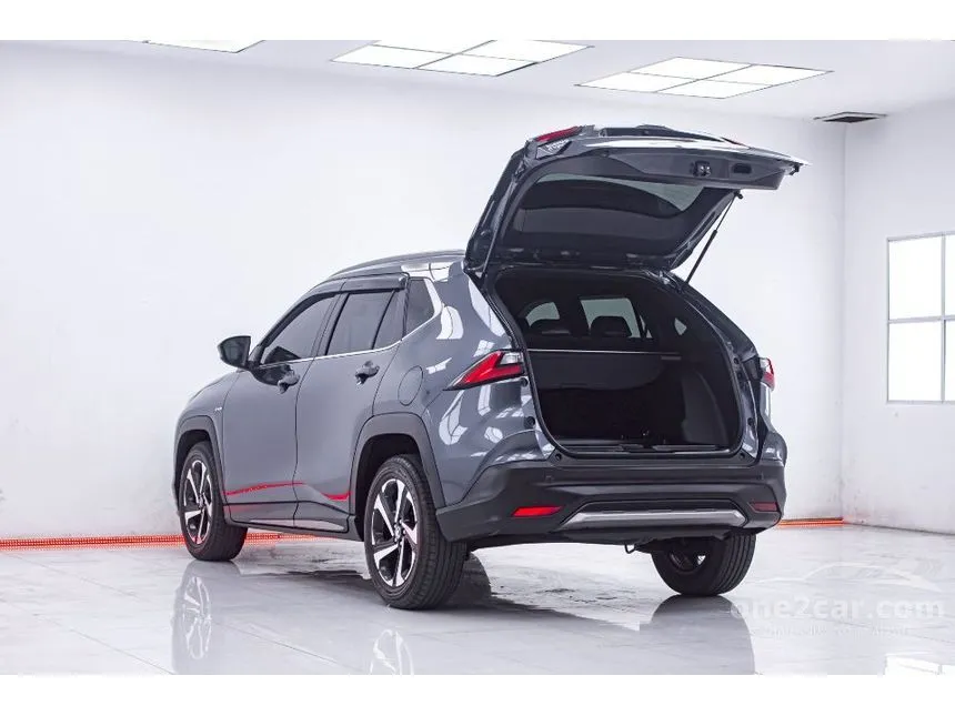 2025 Toyota Yaris Cross HEV Premium SUV