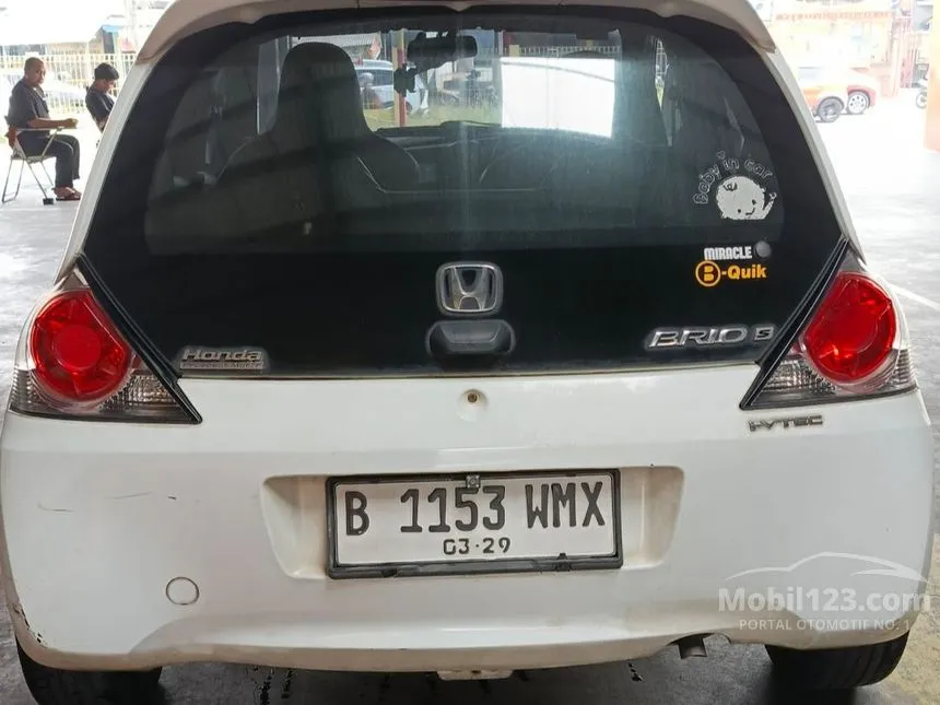 2013 Honda Brio Satya S Hatchback
