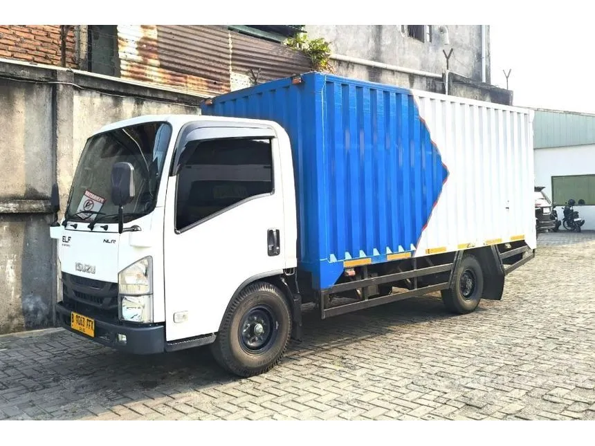 2025 Isuzu Elf NLR L Truck