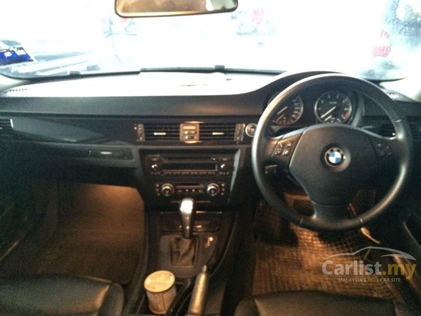 2009 BMW 320i Sports Sedan
