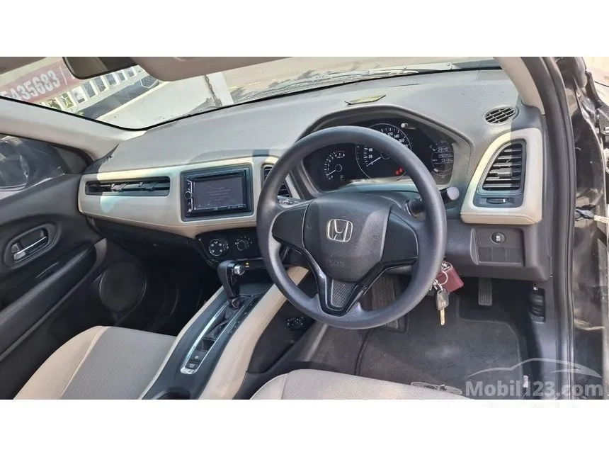 2015 Honda HR-V E SUV