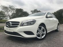 2014 Mercedes-Benz A180 1.6 Turbo Hatchback**PREMIUM WARRANTY**SHOWROOM CONDITION**HIGH TRADE-IN**