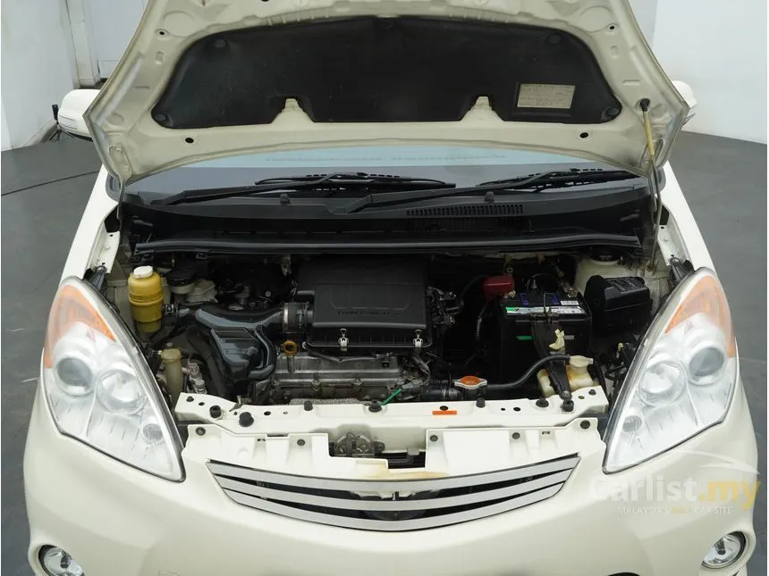2013 Perodua Alza EZi MPV