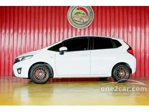 2016 Honda JAZZ 1.5 S Hatchback
