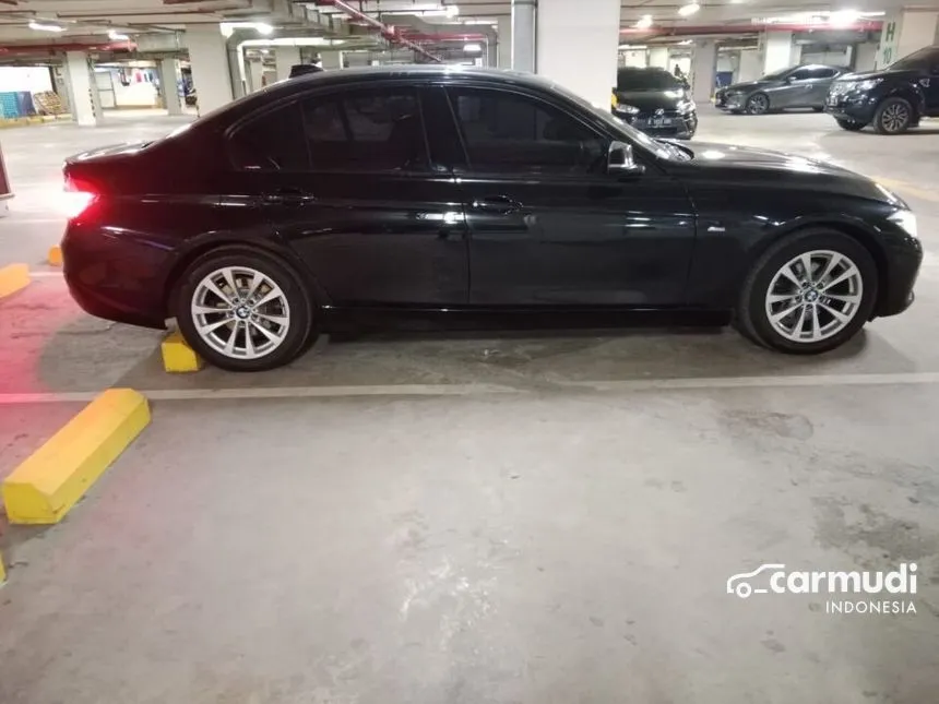 2016 BMW 320i Sport Sedan
