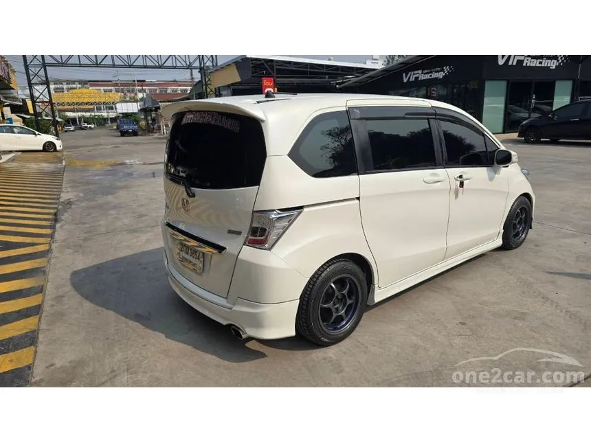 2013 Honda FREED EL Wagon