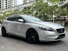 2015 Volvo V40 2.0 T5 Hatchback ONE OWNER // FREE 70MAI DASHCAM // LOCAL SPEC // FULL SAFETY PACKAGE //