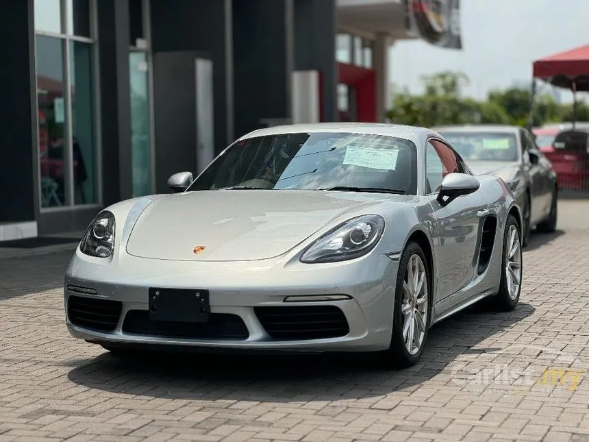 2022 Porsche 718 Cayman Coupe