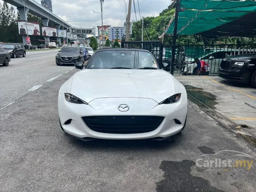 2019 Mazda Roadster Convertible