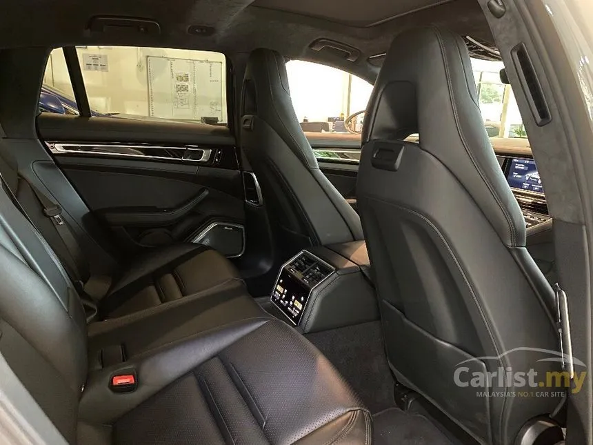 2017 Porsche Panamera Turbo Hatchback