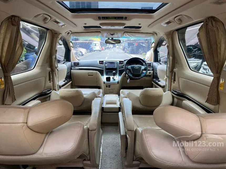 2014 Toyota Alphard G MPV