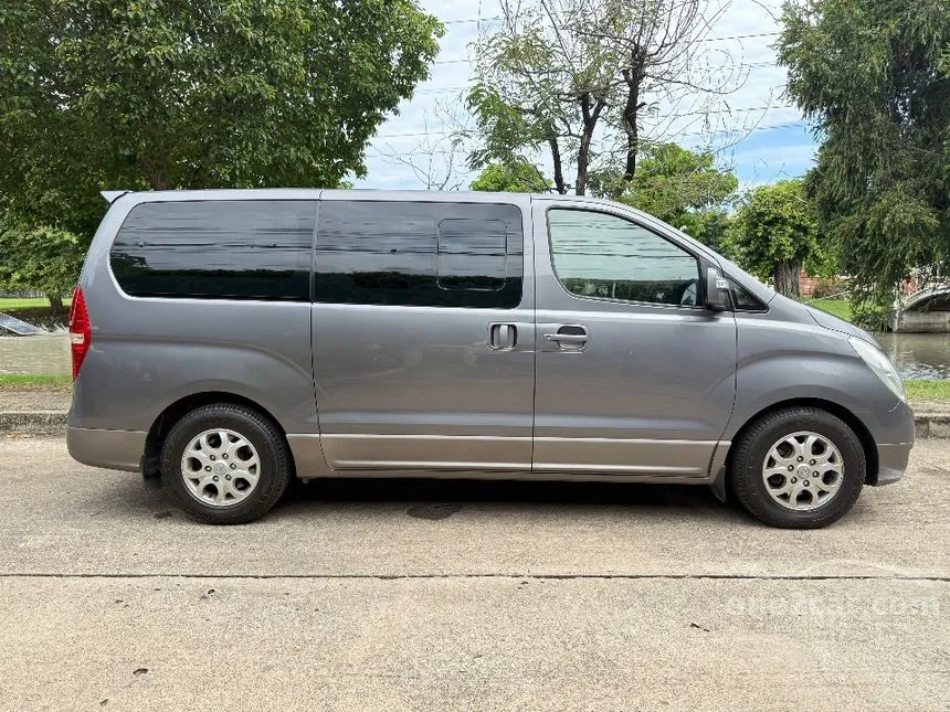 2011 Hyundai H-1 Maesto Executive Van
