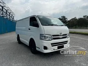 2011 Toyota Hiace 2.5 Panel Van Van