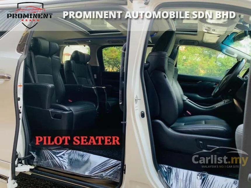 2016 Toyota Alphard Executive Lounge MPV