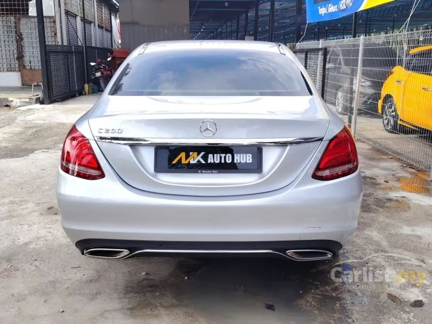 2016 Mercedes-Benz C200 Avantgarde Sedan