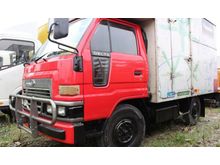 2002 Daihatsu Delta 2.8 Lorry -- WELL MAINTAINED --