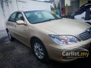 2002 Toyota Camry 2.4 V Sedan