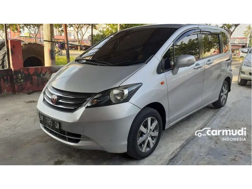 Honda Freed 2009 15 In Riau Automatic Mpv Minivans Grey For Rp 120000000 - 7515828 - Carmudicoid