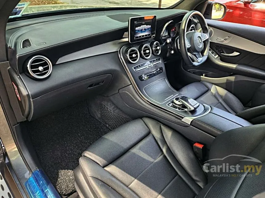2018 Mercedes-Benz GLC250 4MATIC AMG Line SUV