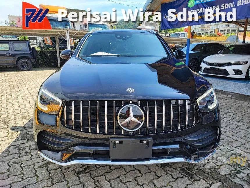 2021 Mercedes-Benz GLC300 4MATIC AMG Line SUV
