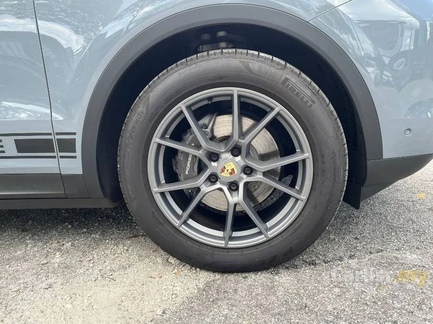 2024 Porsche Cayenne Coupe