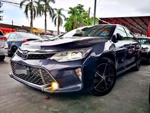 2015 Toyota Camry 2.5 Hybrid Sedan