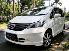 For Sale Freed PSD AT 2011 Putih Mulus Low KM