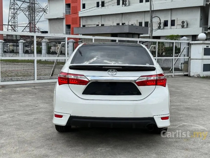 2015 Toyota Corolla Altis V Sedan
