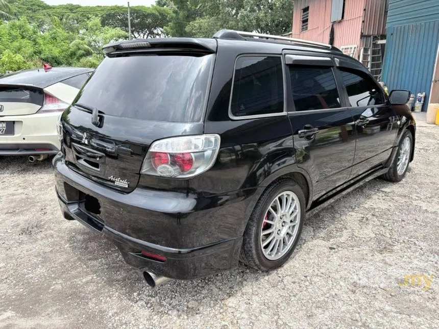 2003 Mitsubishi Airtrek Turbo SUV